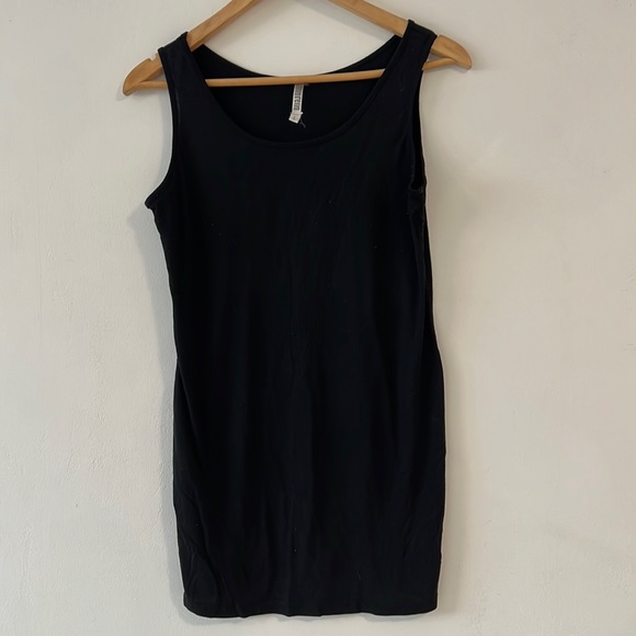 Monoreno black tank top - Picture 1 of 6